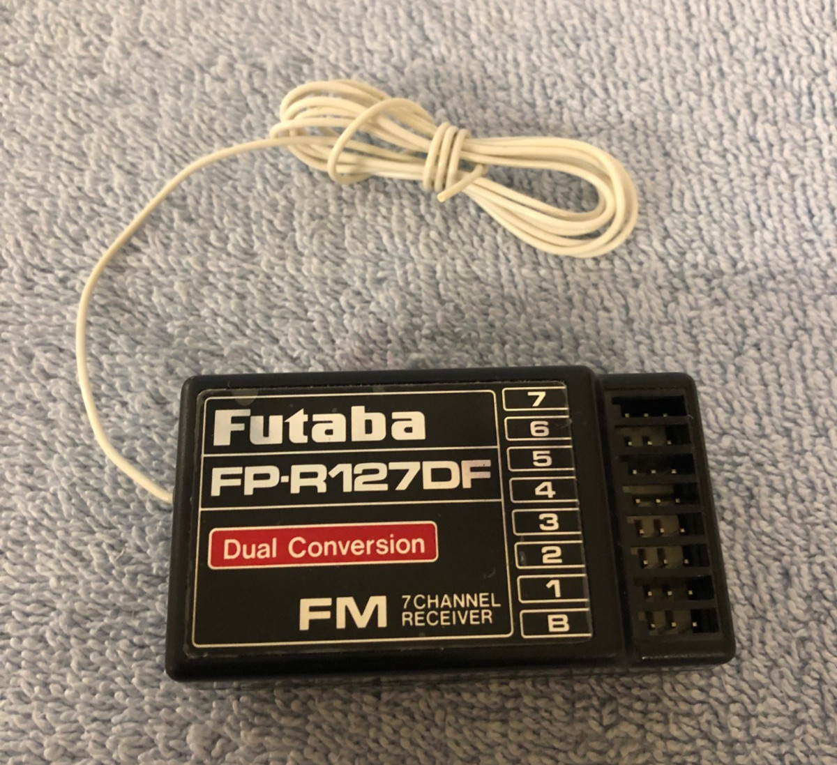 Futaba 7 Channel Dual Conversion 72MHz FM Receiver CH 40 72.770 FP-R127DF