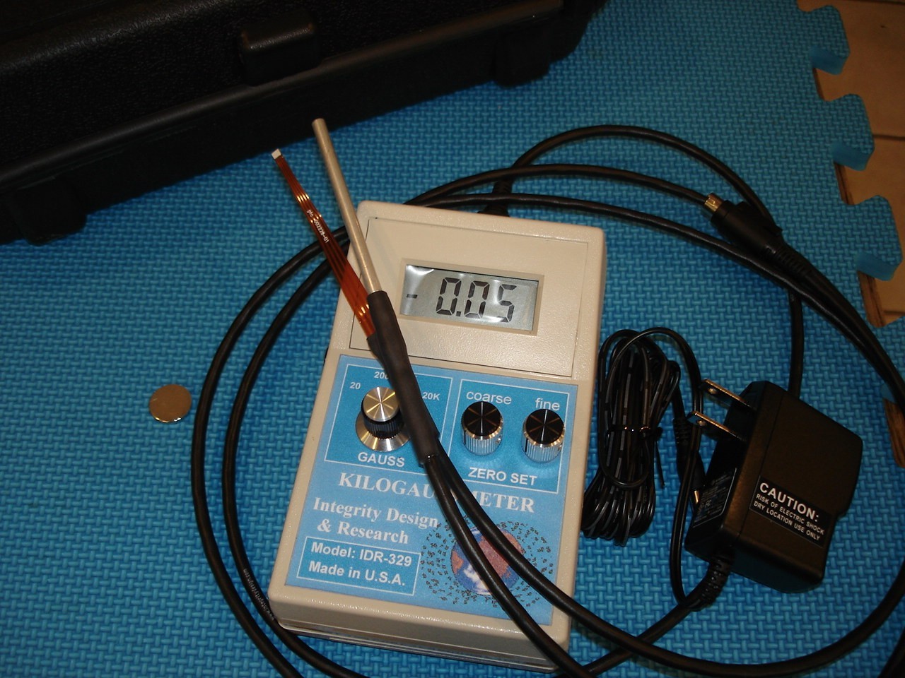 IDR-329-T-UL-A :DC Gaussmeter w/ ultra thin transverse & axial probe/Tesla meter