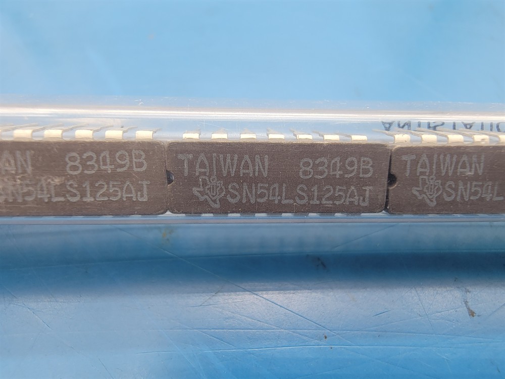 New (4pcs) SN54LS125AJ TEXAS INSTRUMENTS IC Logic