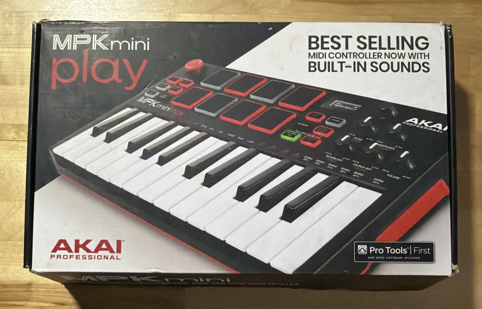 Akai Professional MPK Mini MIDI USB Controller Keyboard CIB Never Used