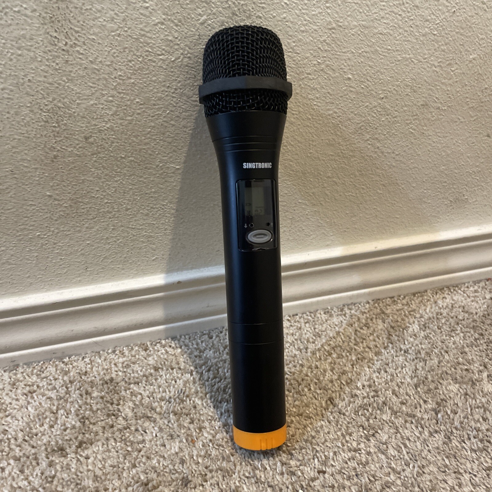 Singtronic Karaoke Microphone - (Orange)