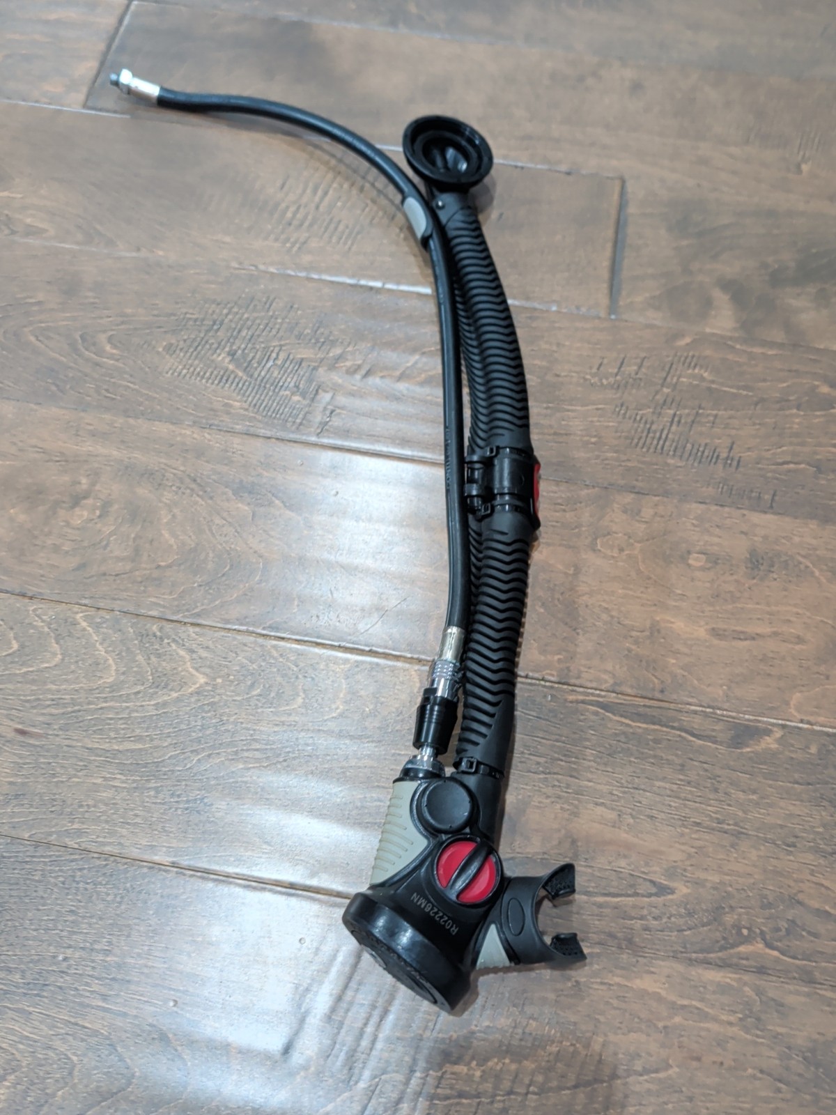 Aqualung Airsource Inflator Octopus Scuba Diving