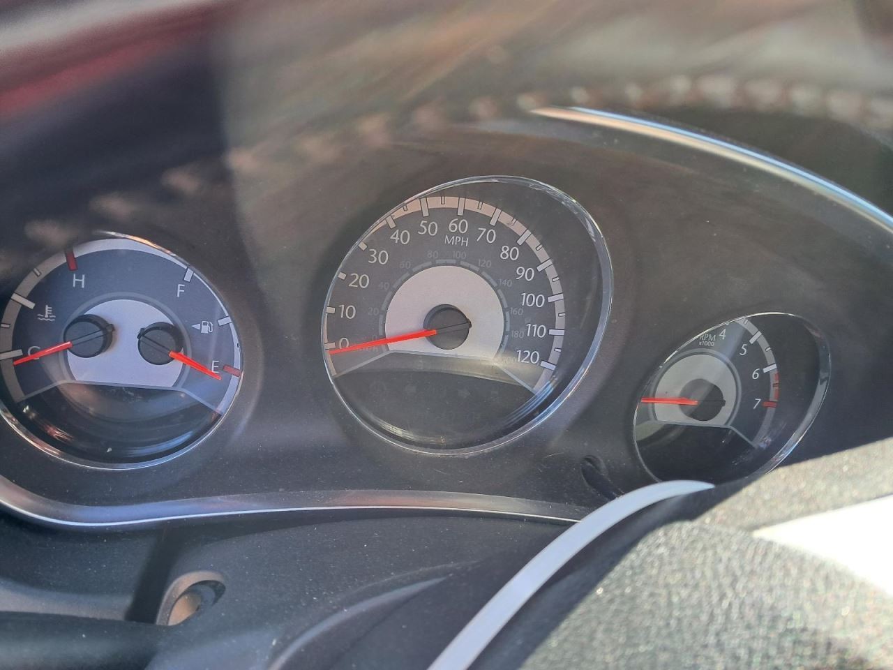 200 2011 Glove Box 4862088