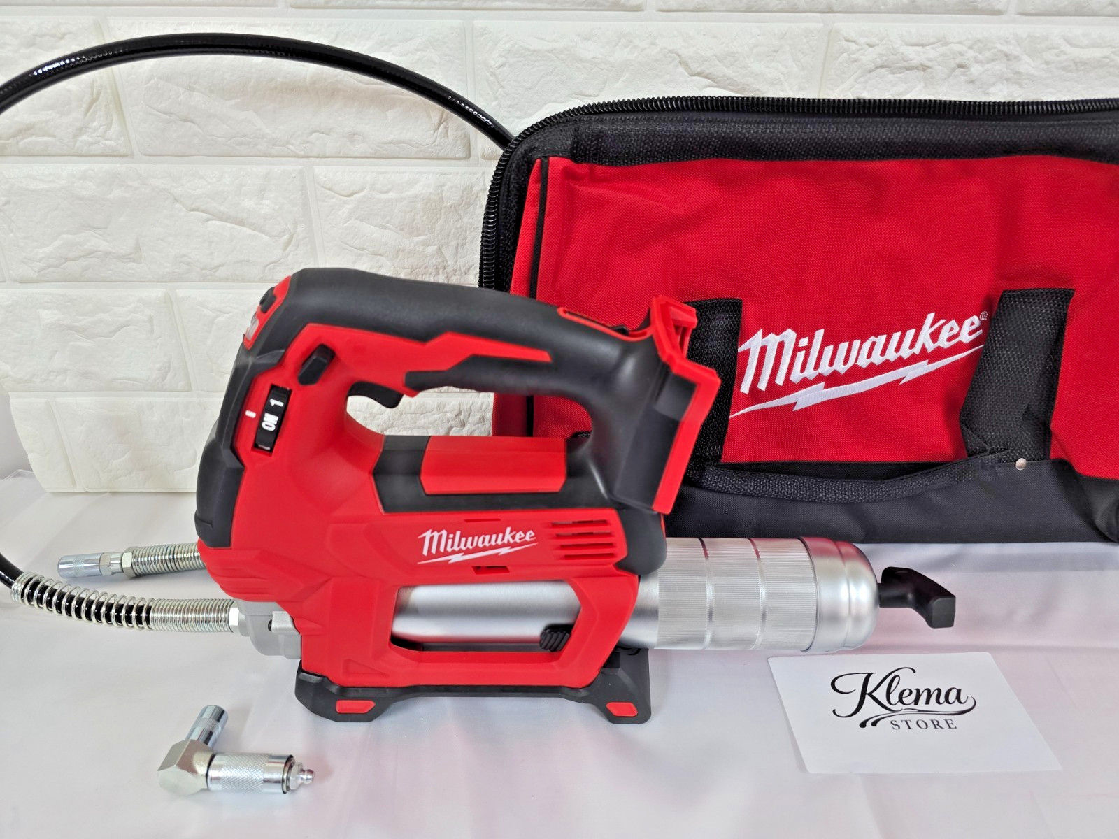 Milwaukee 2646-20 M18 18V Cordless 2-Speed Grease Gun +Tool Bag Asia Ver
