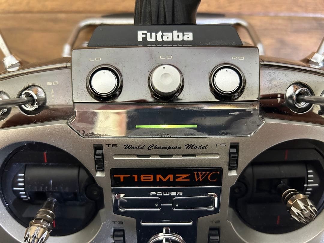 Futaba 18mzwc Mode 2 Rc Transmitter W/ Case