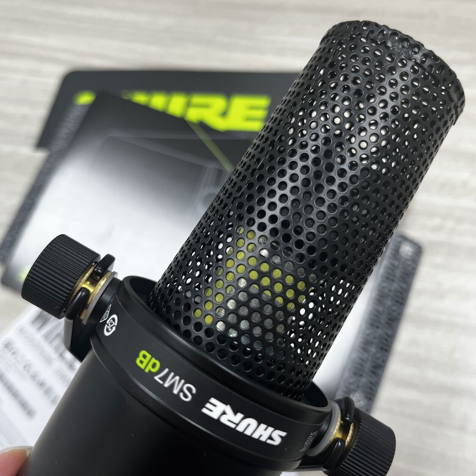 Opened SM7dB Dynamic Microphone Built In Preamp Streaming Podcast Recording