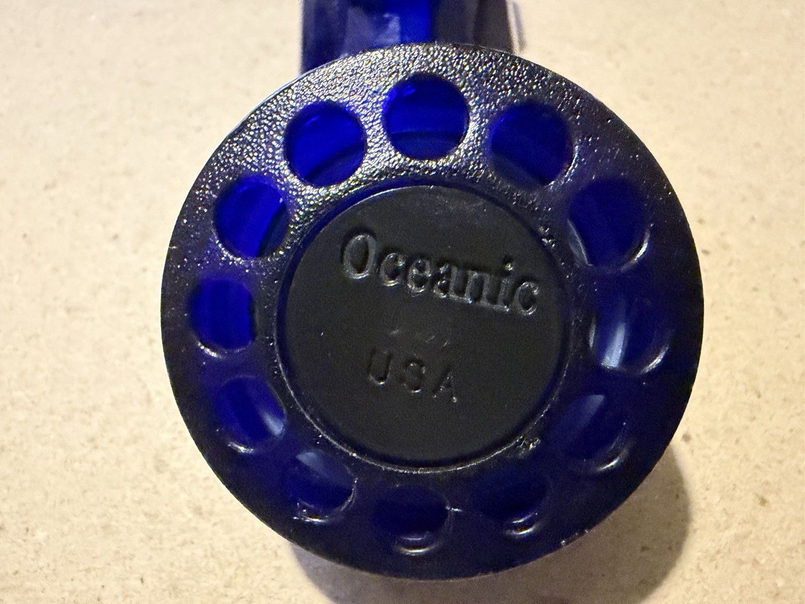 Oceanic Regulator Omega Second Stage Octopus Octo Translucent Purple (Read)
