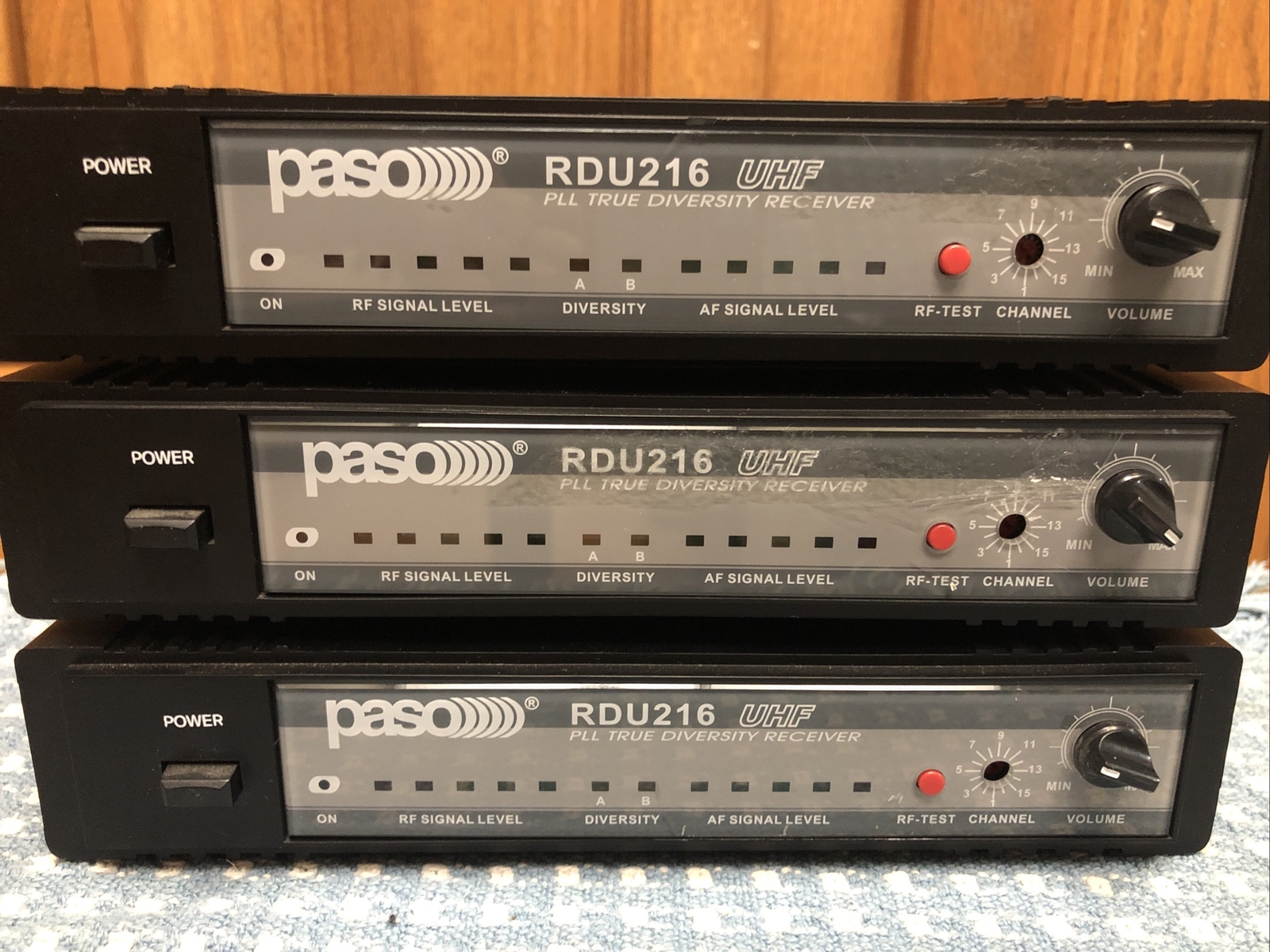 PASO WIRELESS PRO UHF MICROPHONE SYSTEM RDU 216 Mic audio lot Sys