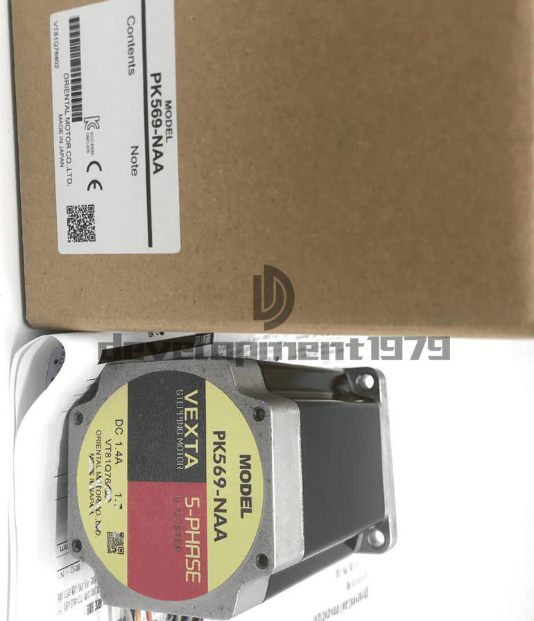 One VEXTA PK569-NAA servo motor new