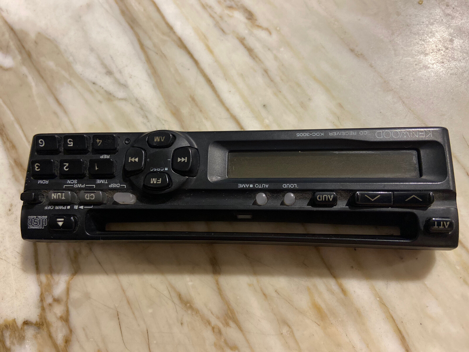KENWOOD KDC-3005 CAR STEREO KENWOOD KDC-3005 FACEPLATE ONLY ONLY OEM🟠