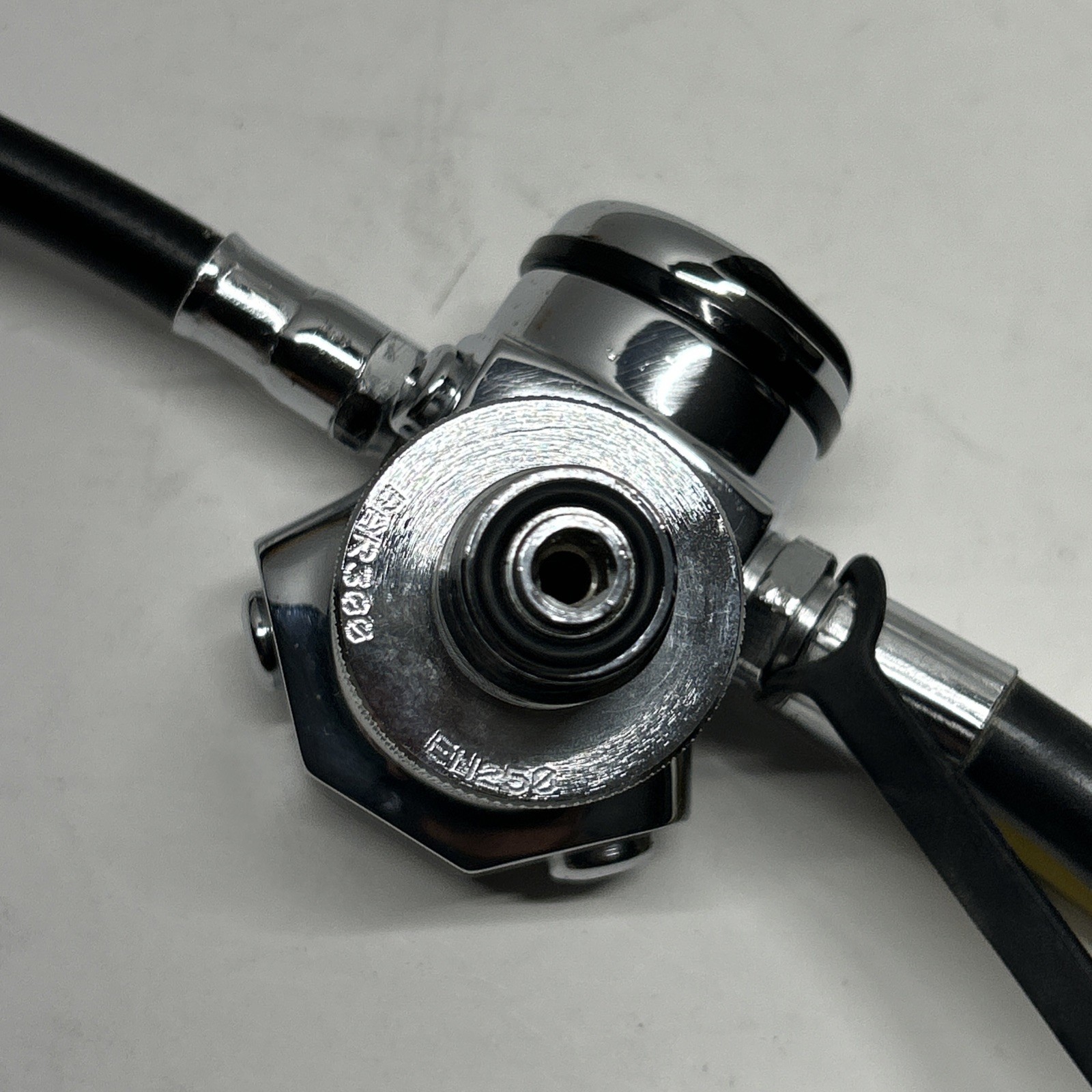 Mares Anyss Regulator Set. DIN. Tested And Working. Scuba Dive.