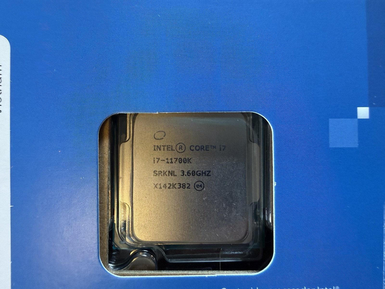 Intel Core i7-11700K Processor (3.6 GHz, 16MB Cache, 8 Cores, Socket LGA1200)
