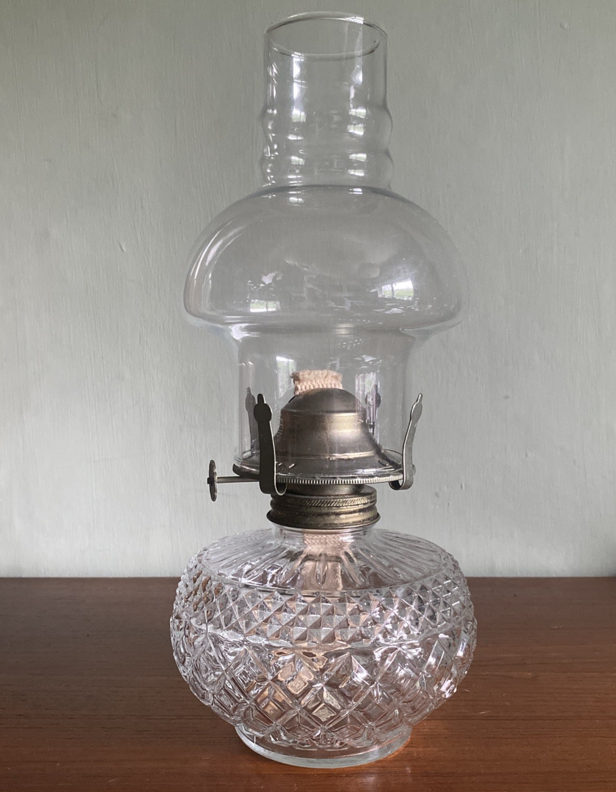 Vintage Lamplight Farms Model 236 Glass Kerosene Oil Lamp Lantern Complete