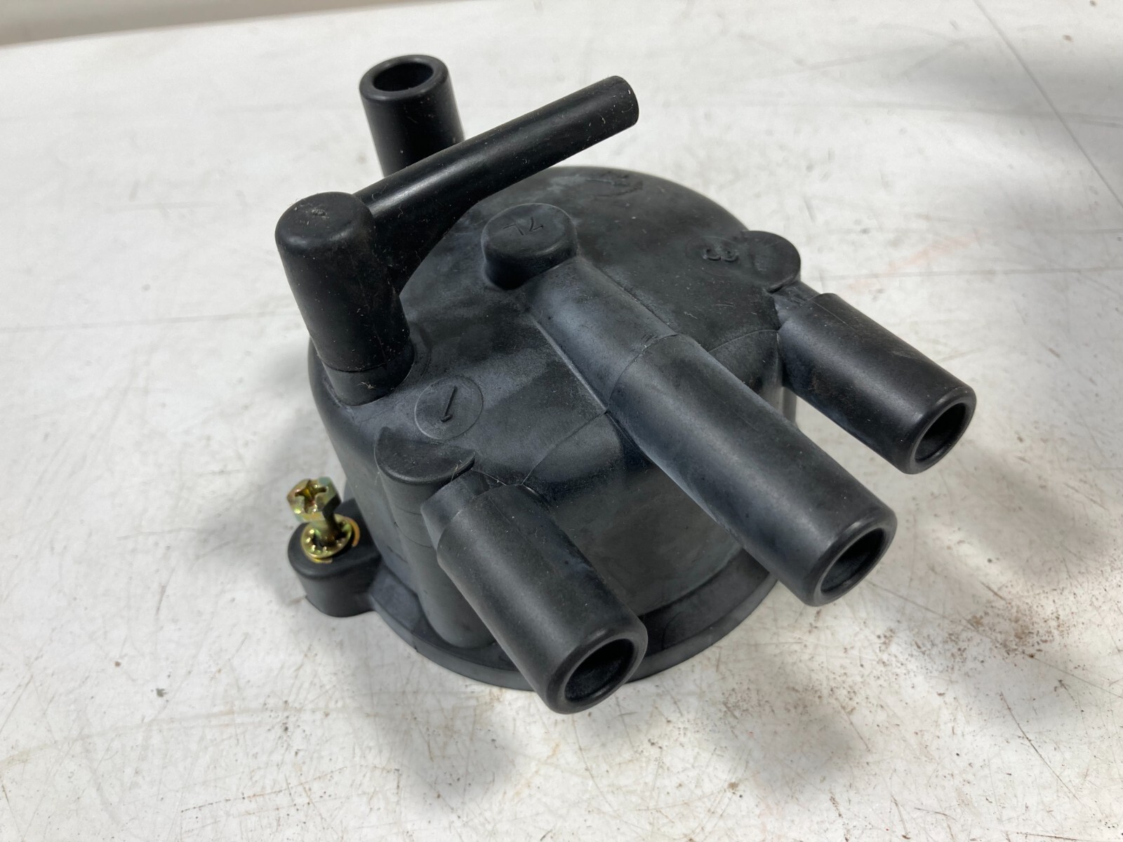 Distributor cap Int 46935 / Peid 9738 nos