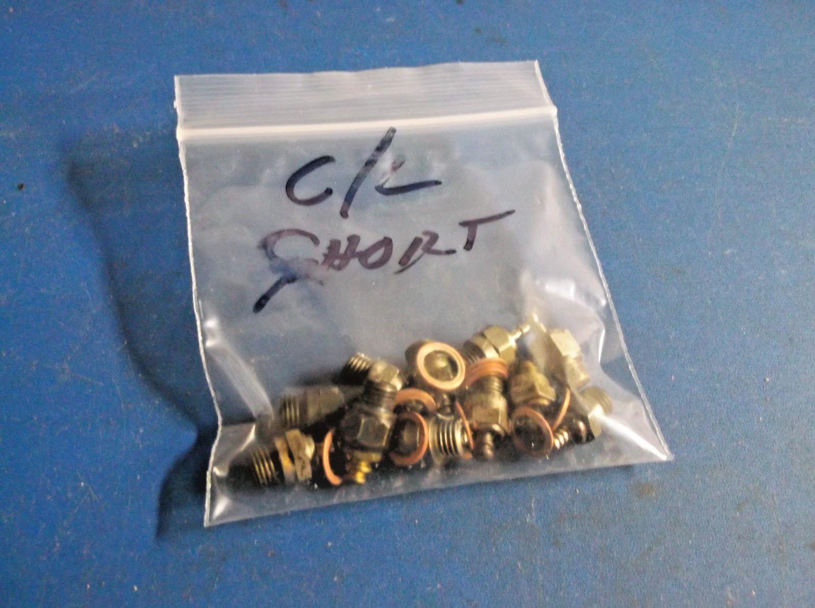 LOT OF (10) MIXED BRAND (CONTROL LINE) (SHORT) GLOW PLUGS ALL GOOD  4 Model  Eng