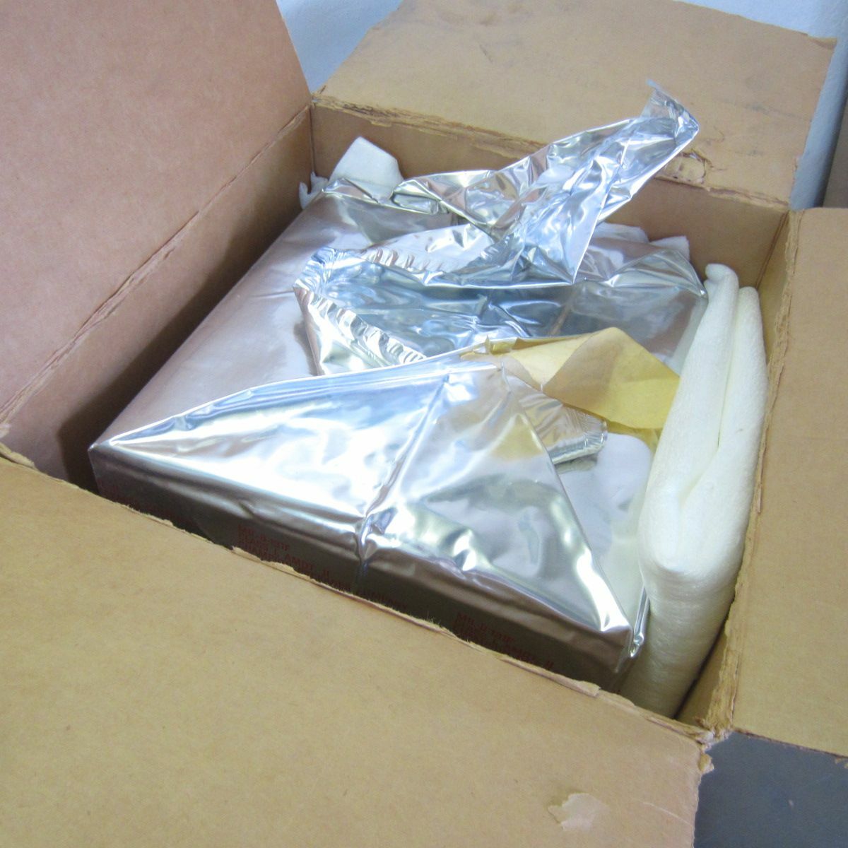 AVCO 5985-00-712-2647 SWITCH WAVEGUIDE NEW OPEN BOX