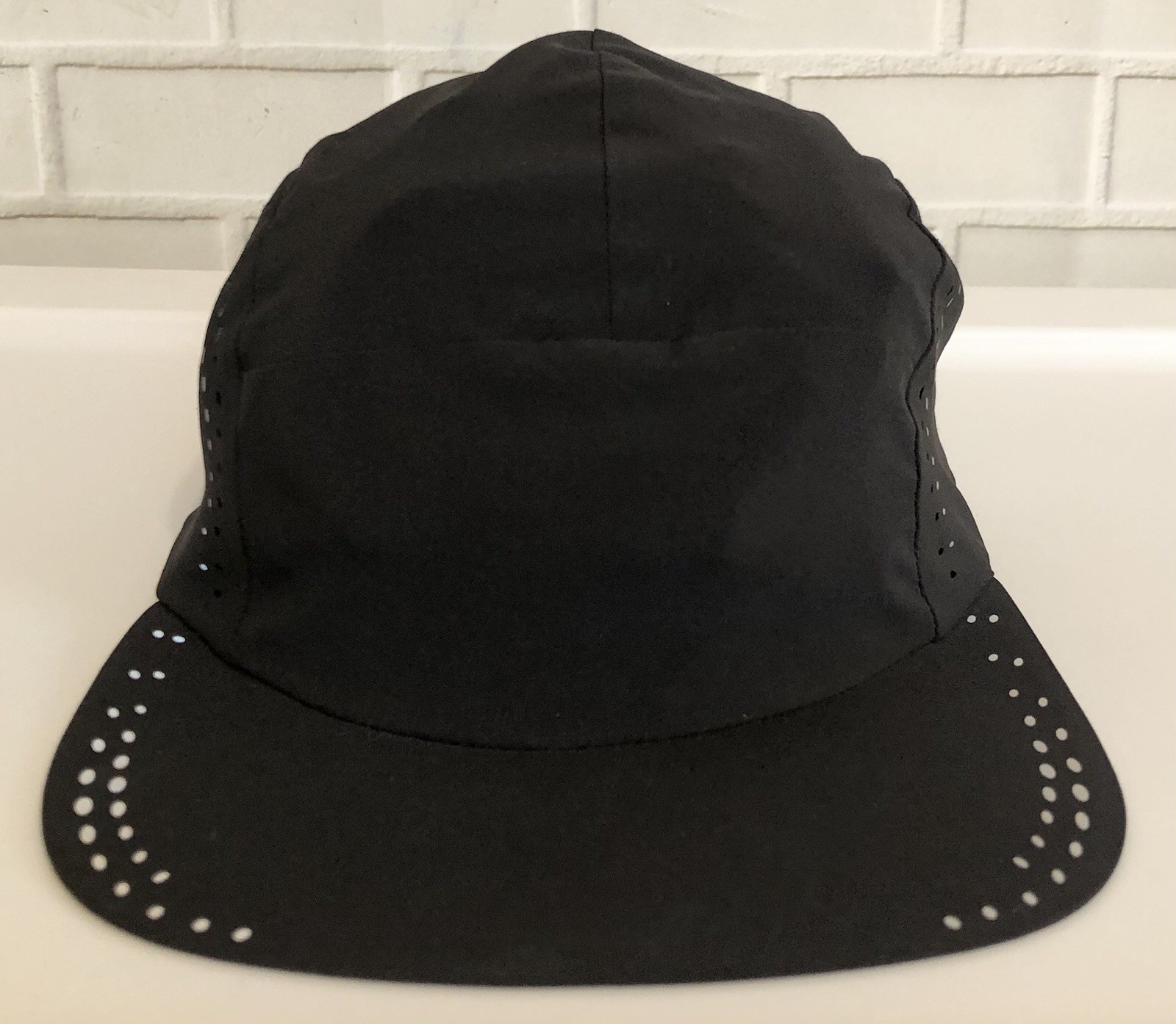 Lululemon Black Running Adjustable Athletic Hat Cap
