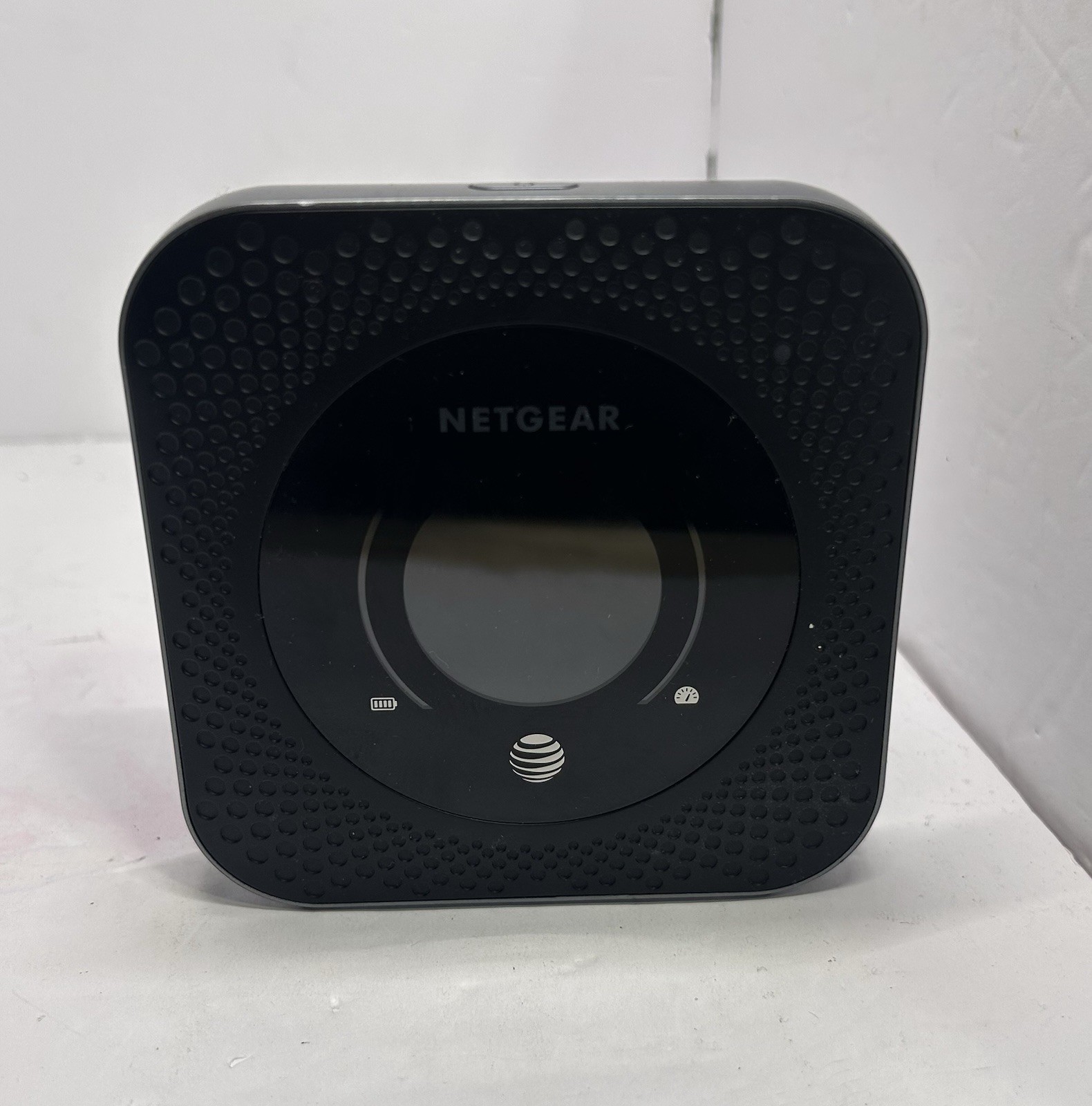 NETGEAR Nighthawk M1 Wireless Wi-Fi Hotspot Modem - MR1100