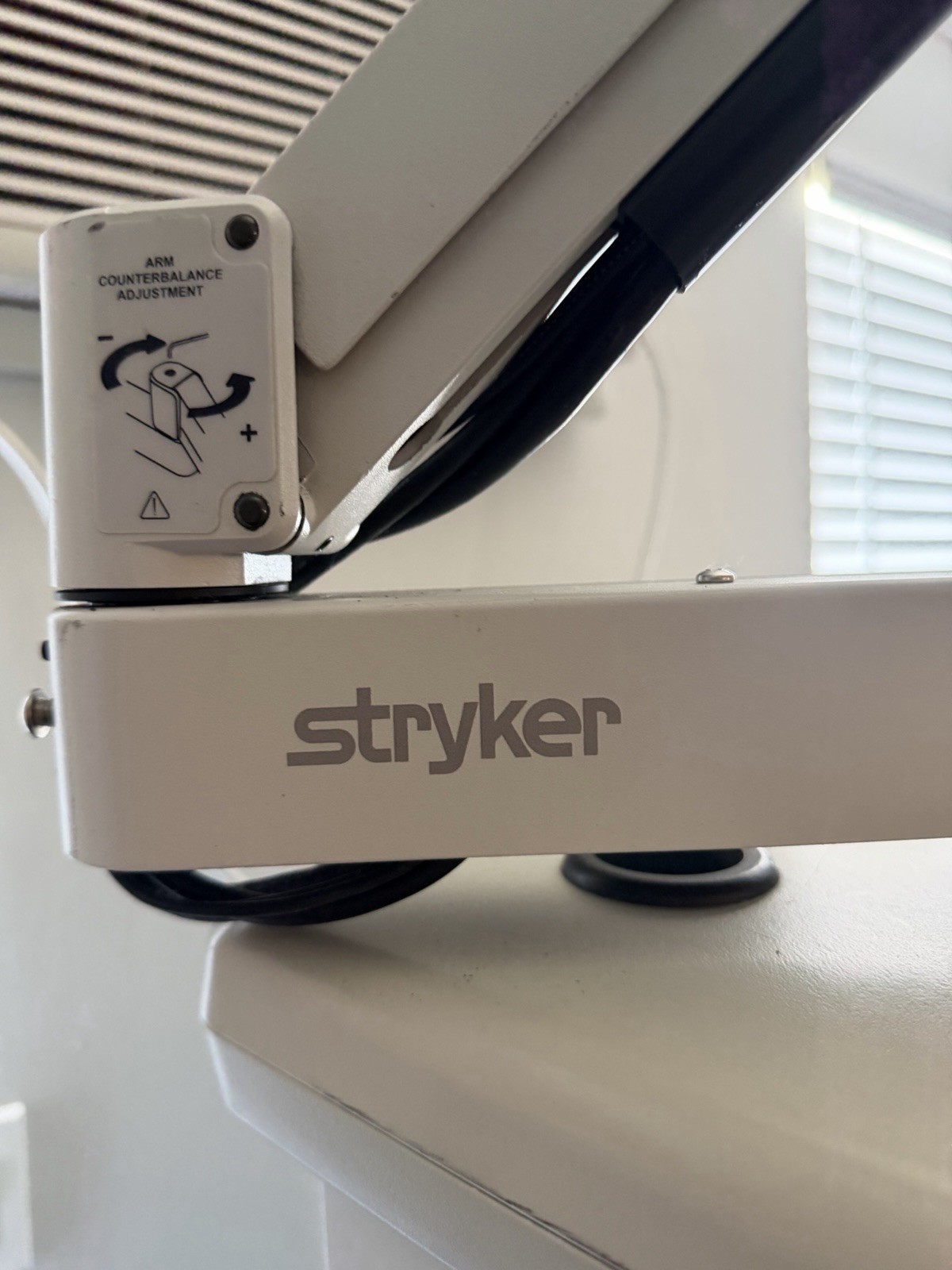 STRYKER ARTHROSCOPY / ENDOSCOPY TOWER