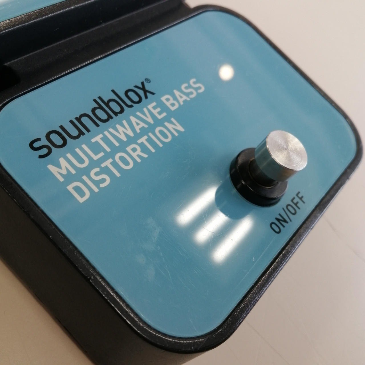 Source Audio Multiwave Bass Distortion Effect Pedal