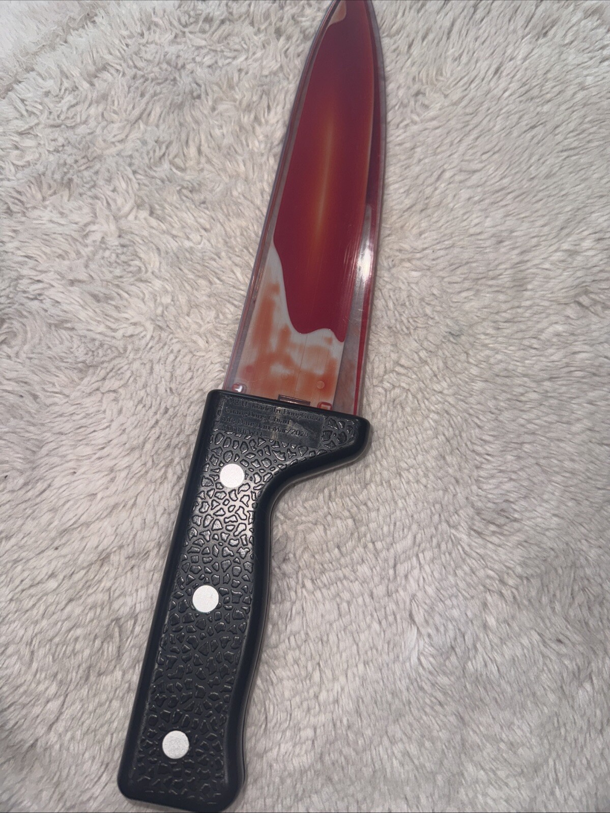 Halloween Fake Bloody Liquid Knife