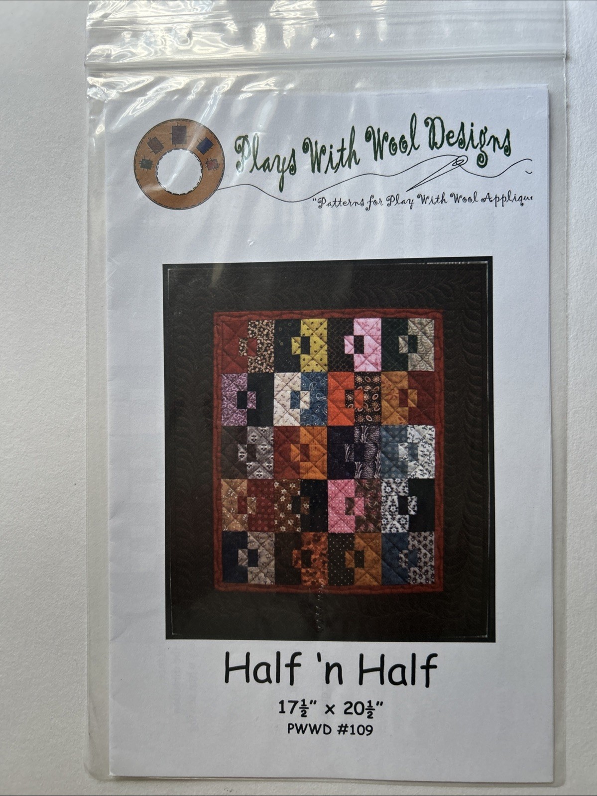 HALF'N HALF 17.5" x 20.5" Quilt Pattern by Plays With Wool Designs