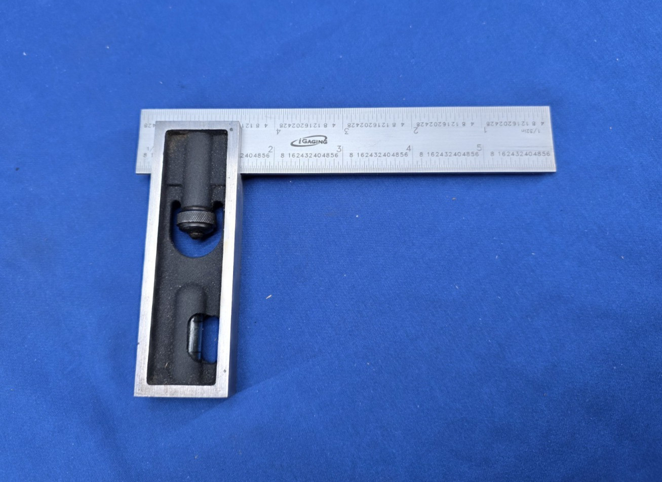 iGaging Double Square 6" In Plastic Case