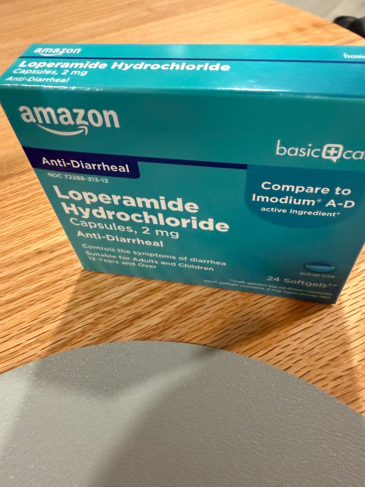 Amazon Basics Loperamide Hydrochloride Capsules 2mg Anti-Diarrheal 24 Softgels