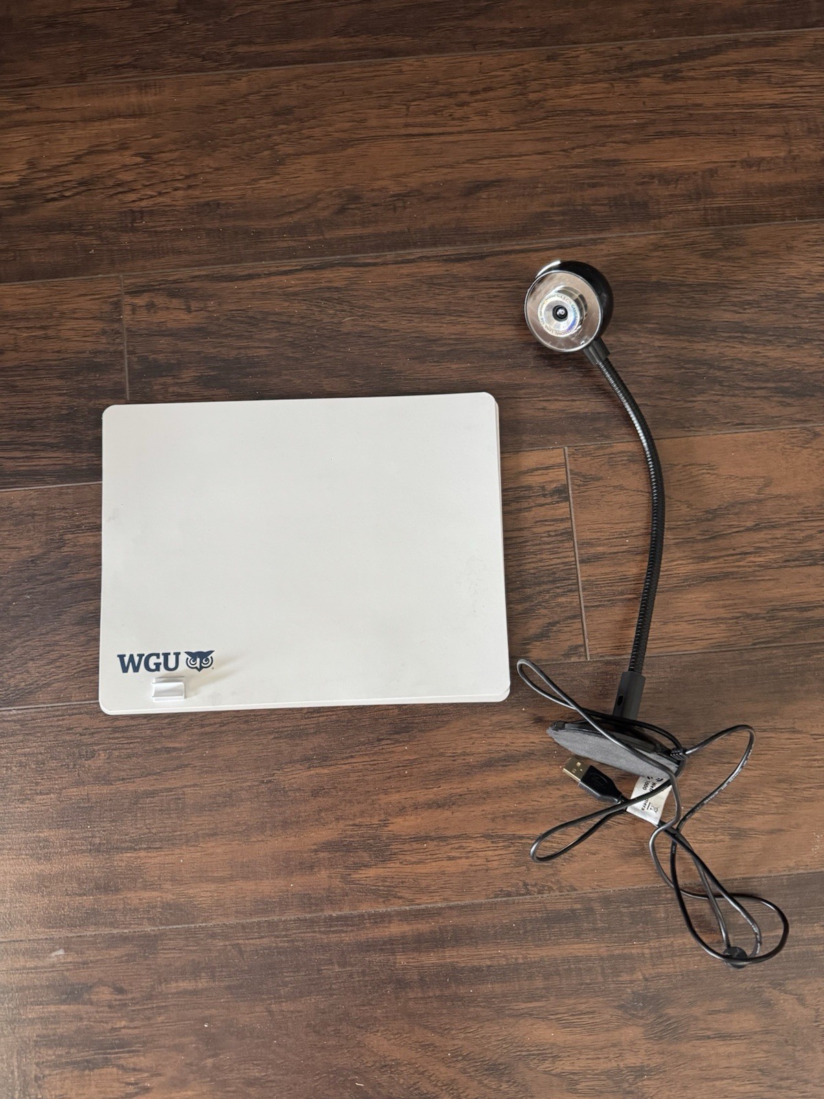 WGU/UNE Approved Whiteboard & Camera (1000 Professional Lens, 10x Option Zoom)