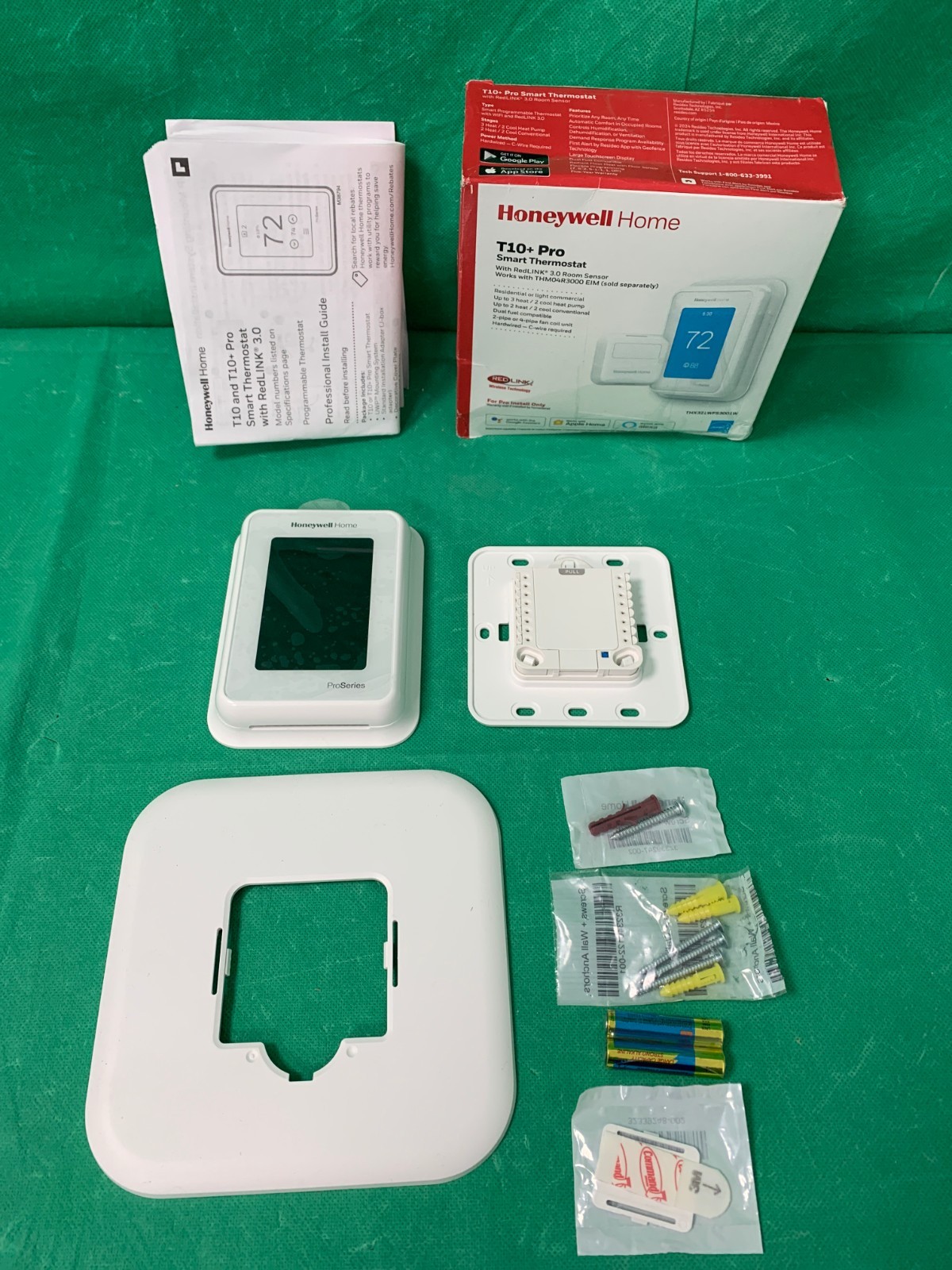 Honeywell Home T10+ Pro Smart Thermostat with RedLINK (THX321WFS3001W)
