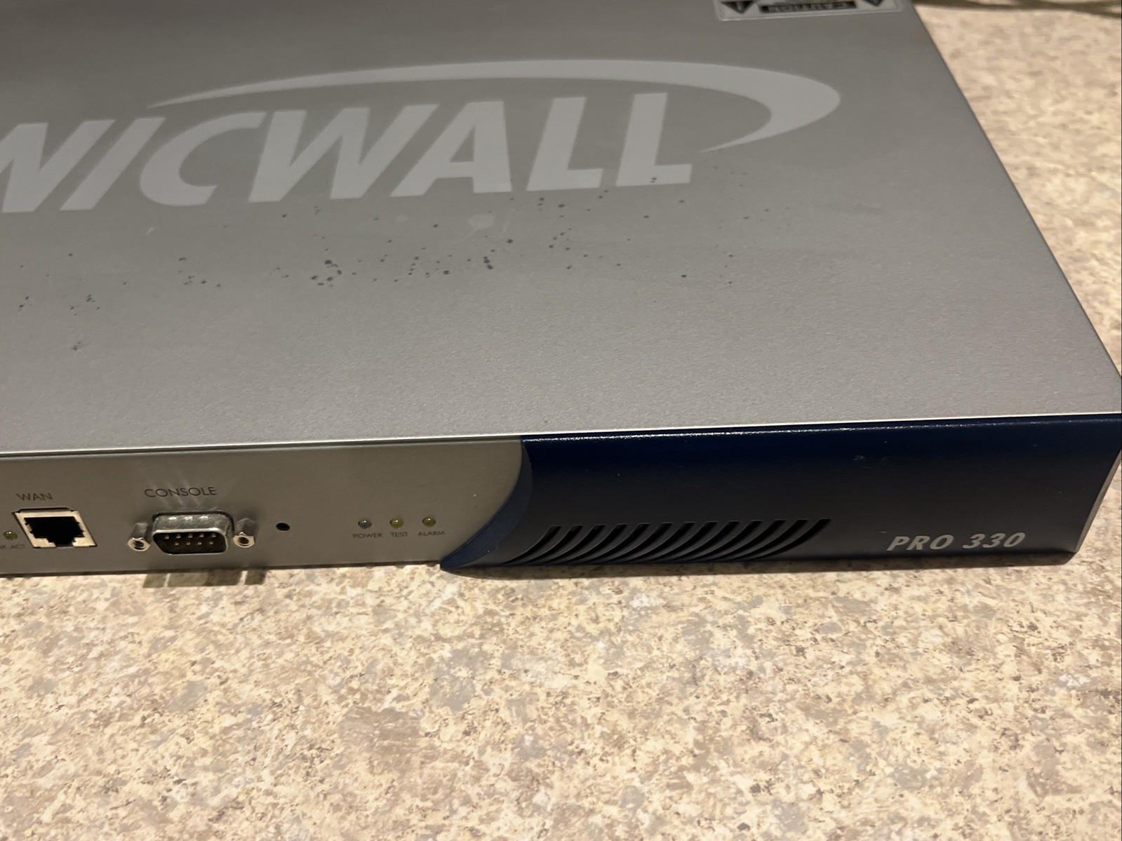 SonicWall PRO 330 Firewall Security Appliance – Powers On – Firmware Required