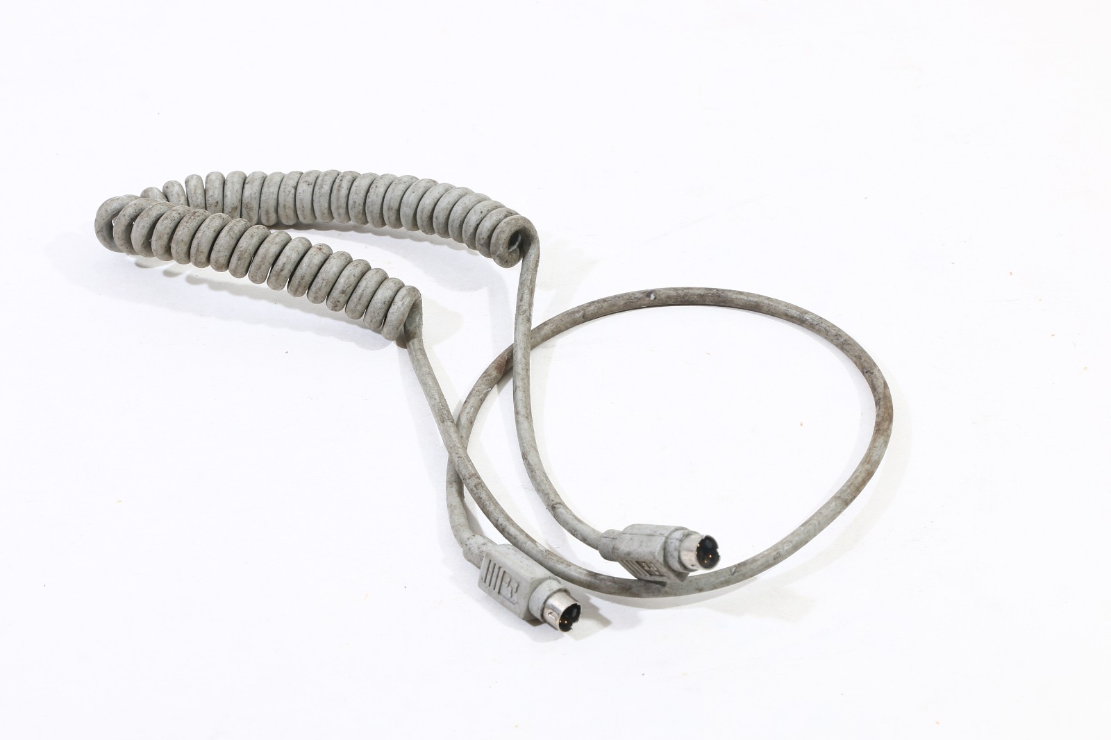 VINTAGE APPLE 590-0361-B COILED KEYBOARD CABLE 4-PINS 3 FT