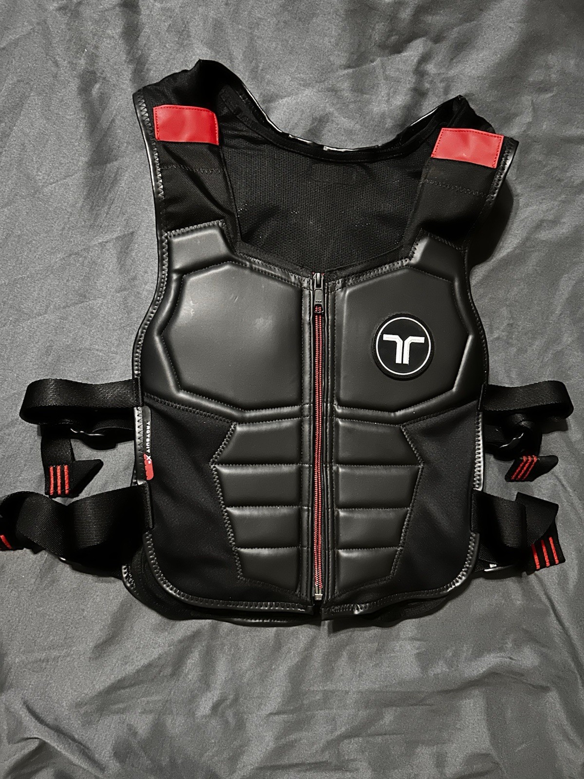 bHaptics TactSuit X16 Haptic VR Vest USB Connectivity Black/Red
