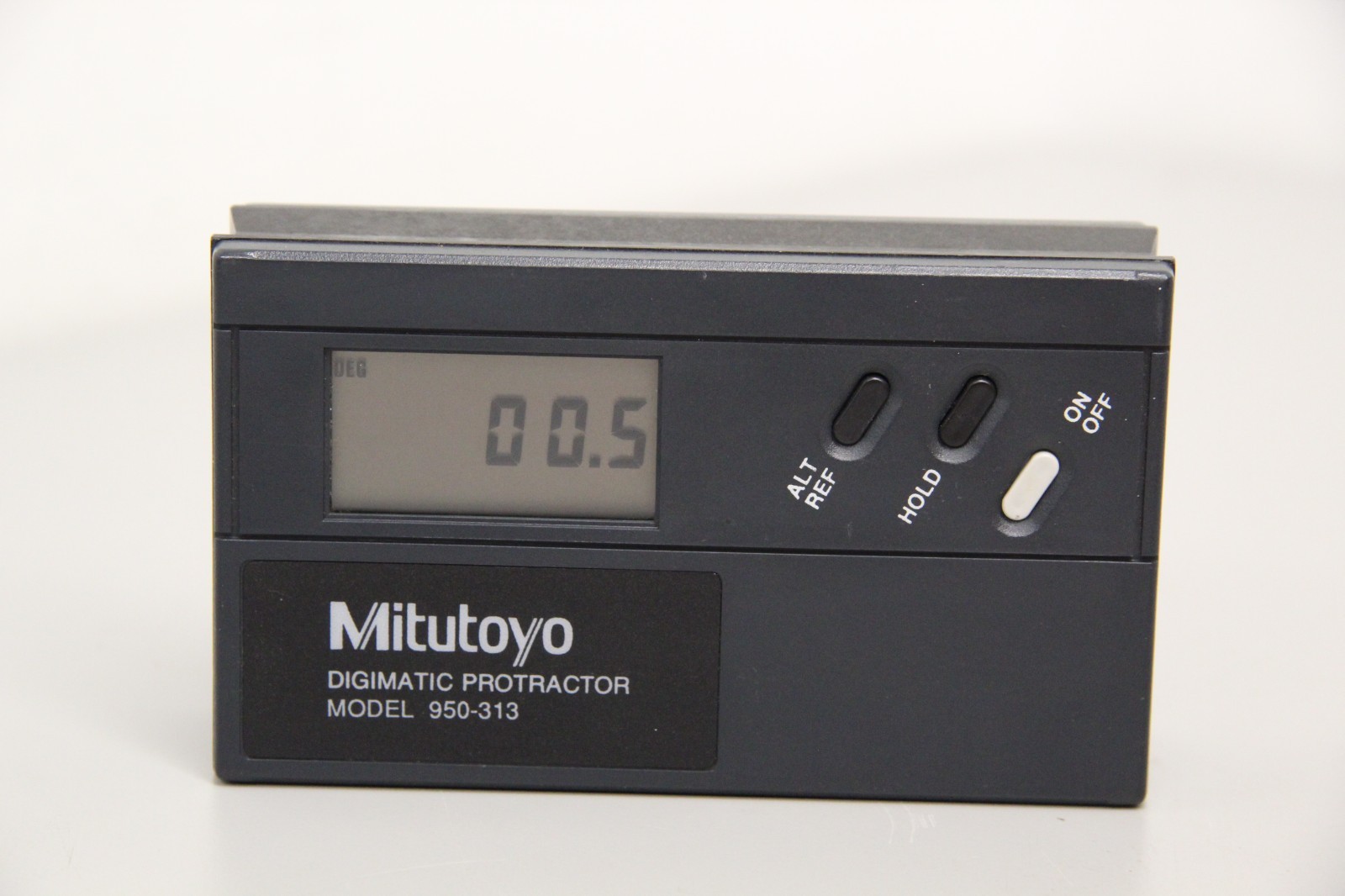 MITUTOYO Digimatic Protractor Model 950-313