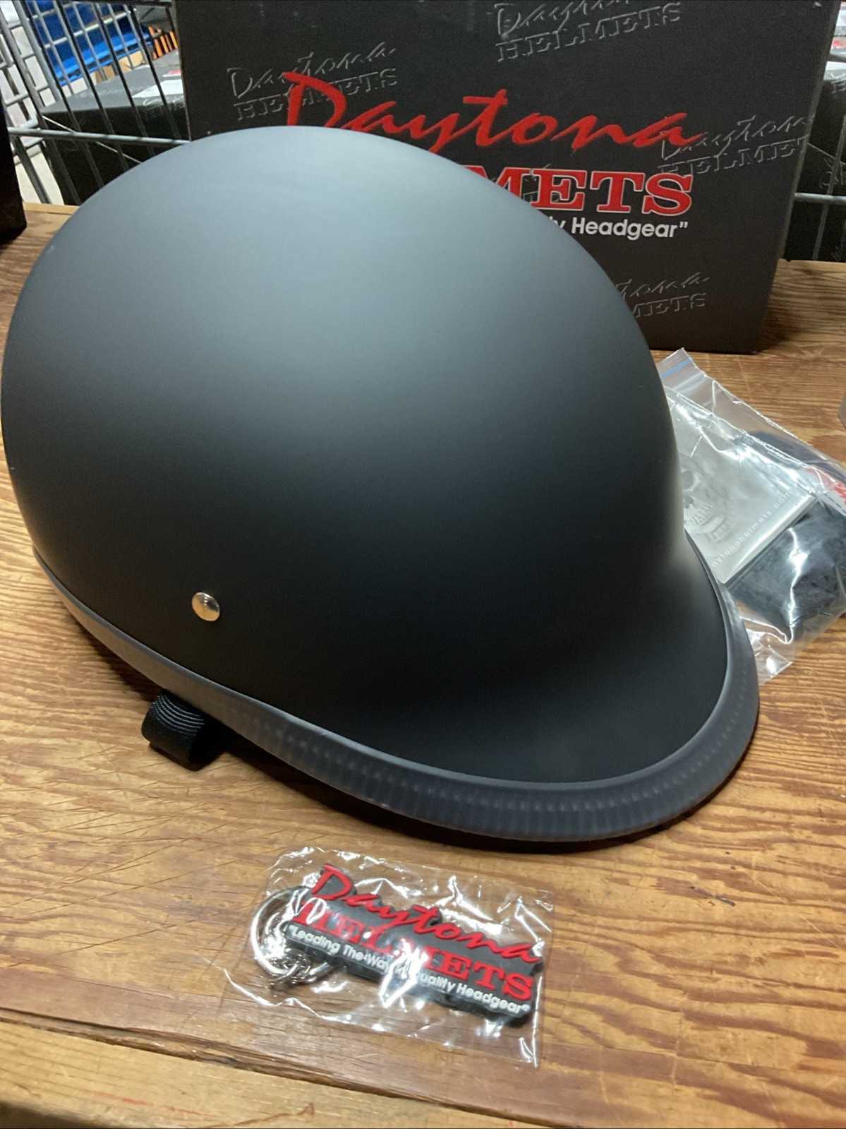Daytona Helmet D.O.T Hawk, Dull Black, Size Medium