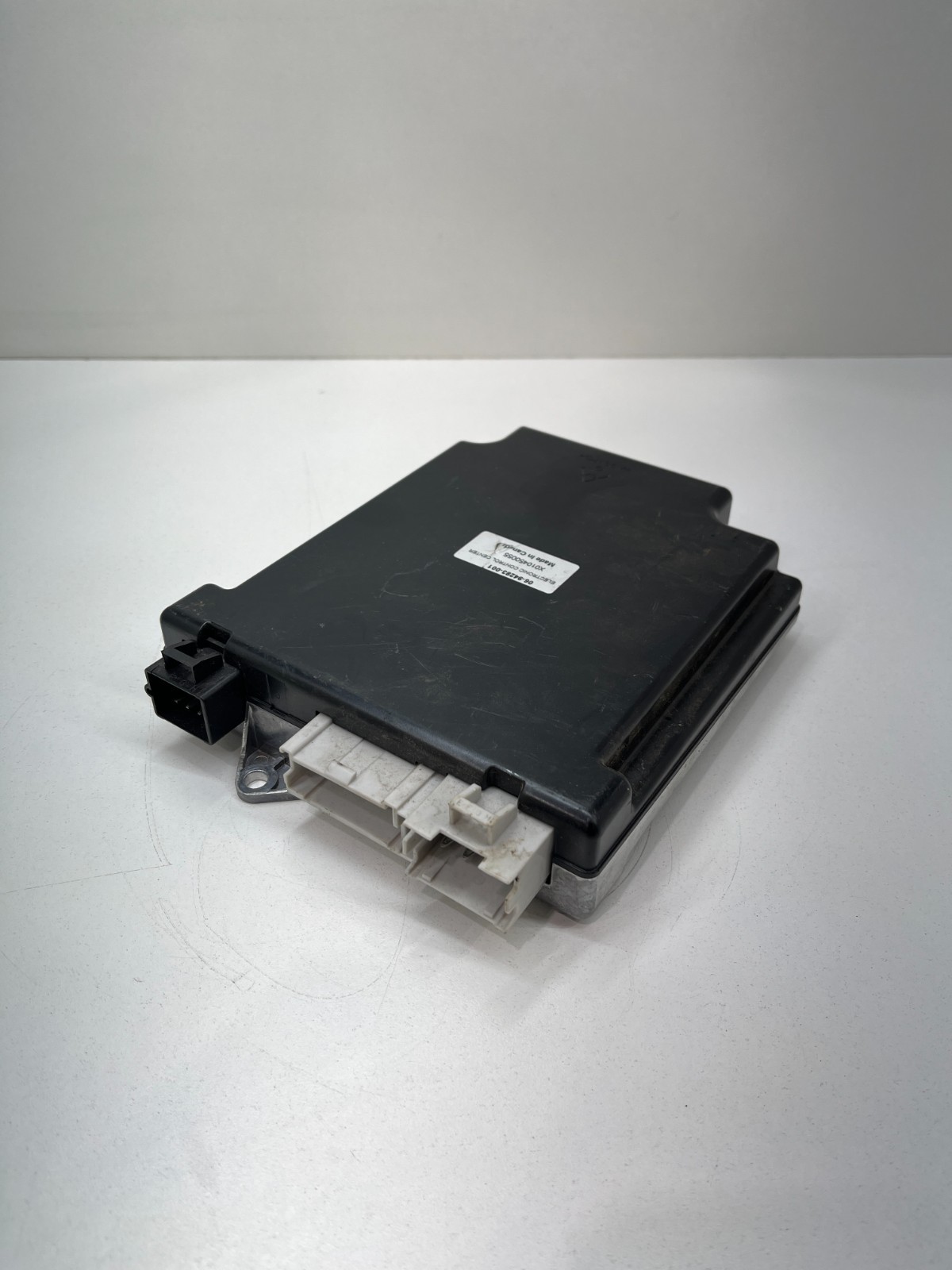 Western Star 5700XE Cab Electronic Control Unit CECU Module 06-94283-001