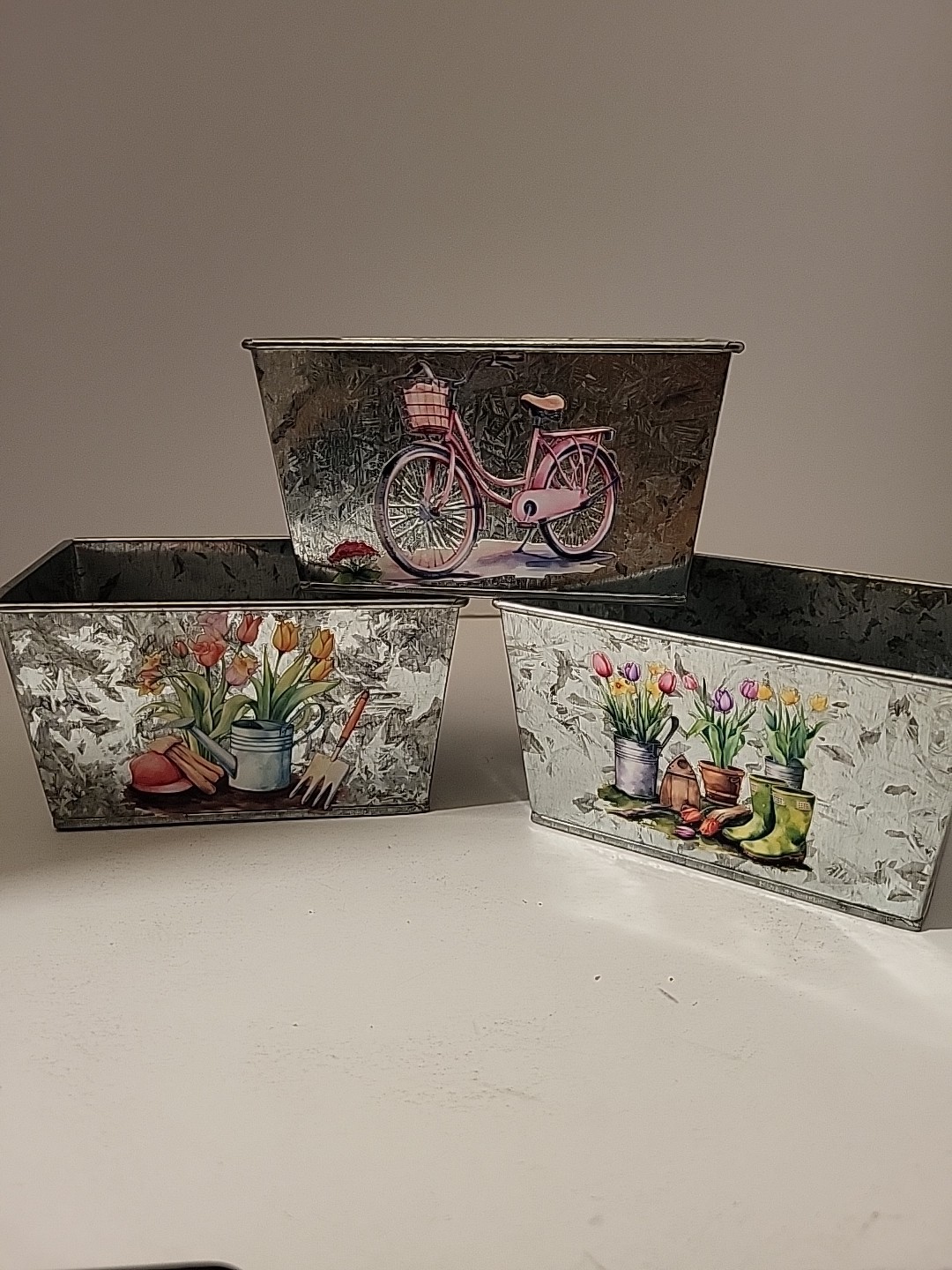 Metal Spring Themed Planters Set Of 3
