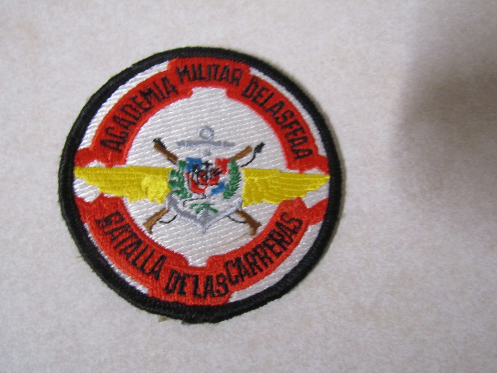 MILITARY PATCH UNSURE FOREIGN ACADEMIA MILITAR DELASFFAA BATALLA DE LAS CARRERAS