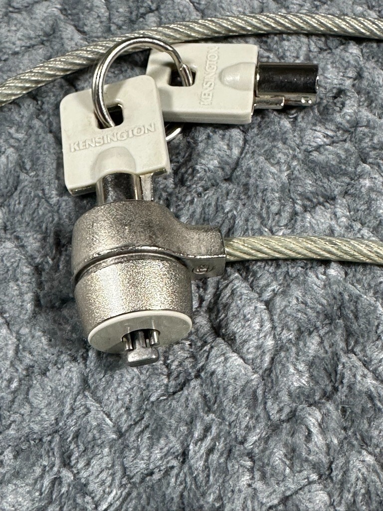 Kensington Laptop Computer Security Cable Lock with Keys