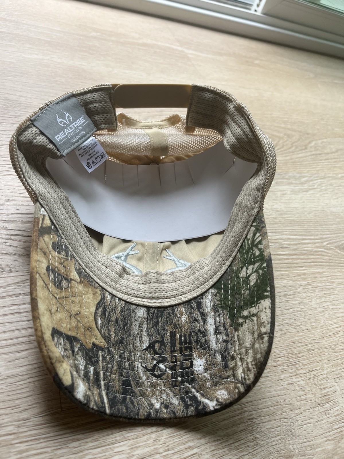 Realtree Camouflage By Colosseum Adjustable SnapBack Cap / Hat