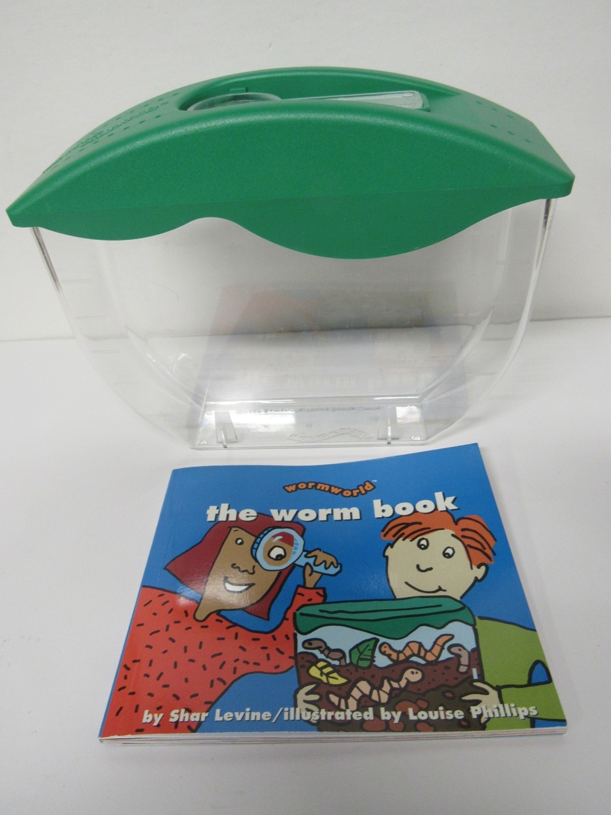 Kids Wormworld Worm Habitat With Magnifying Glass And Book Free Shipping
