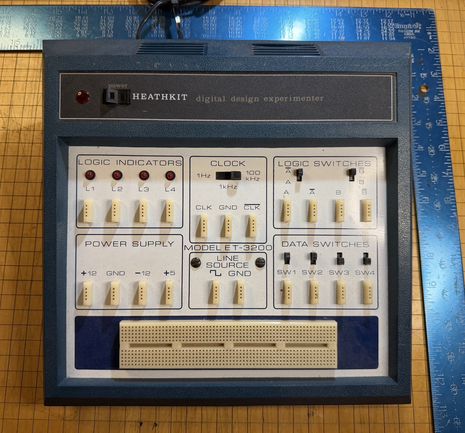 Vintage Heathkit ETW-3200 Digital Design Experimenter - Powers On! Factory Wired