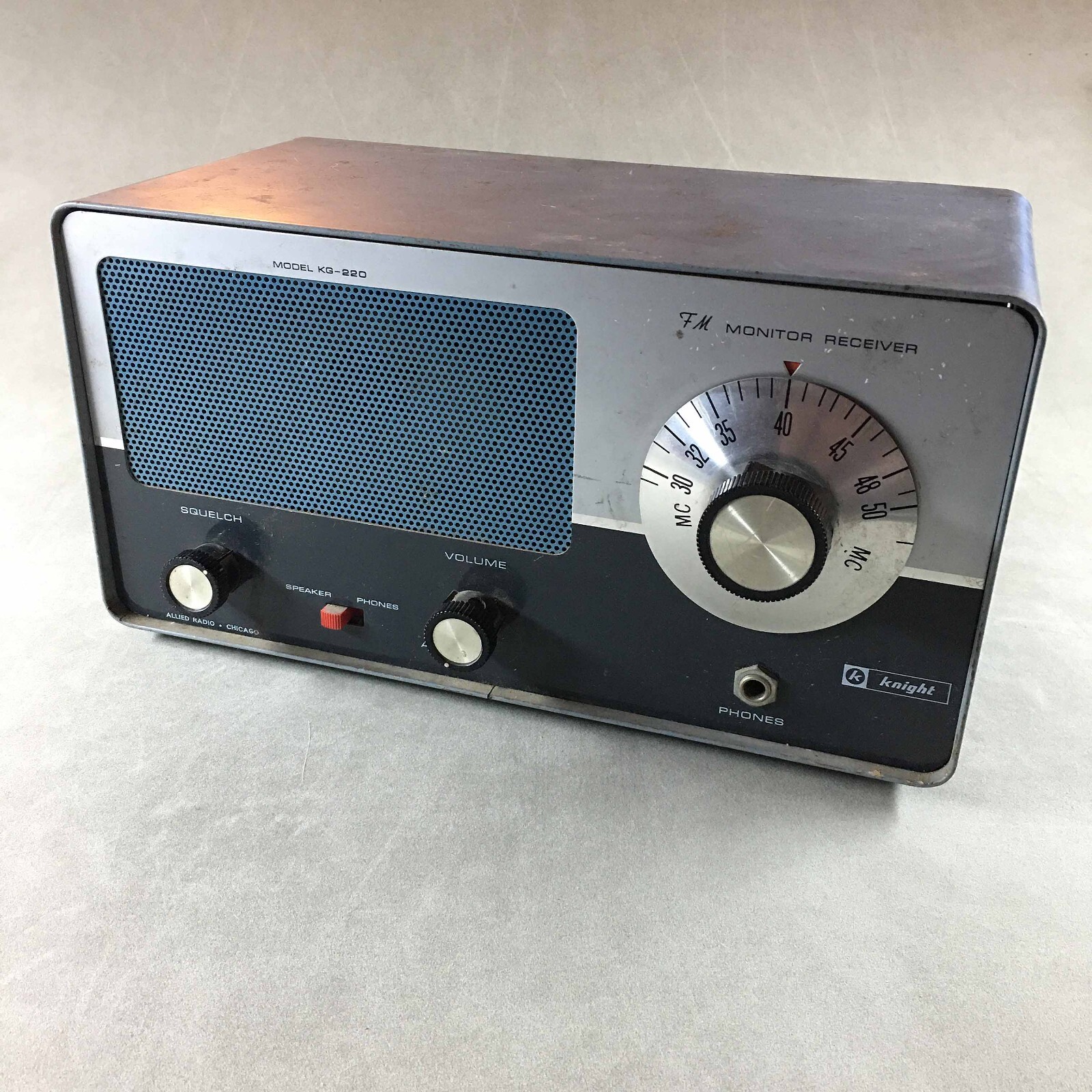 VTG Knight Allied KG-220 FM Monitor Receiver Tube Radio POWERS ON