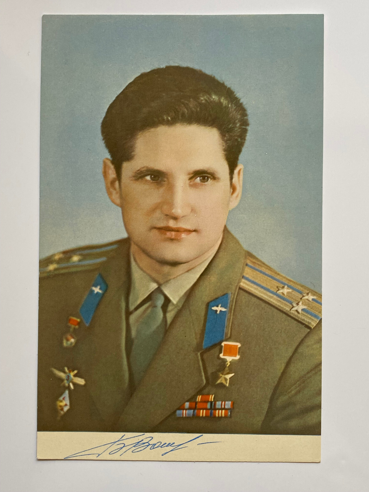 Astronaut Boris Volynov - Original Autograph - Size 15x10cm