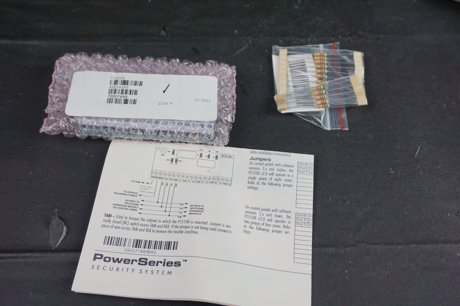 DSC PowerSeries PC5108 8 Zone Expander Module NEW