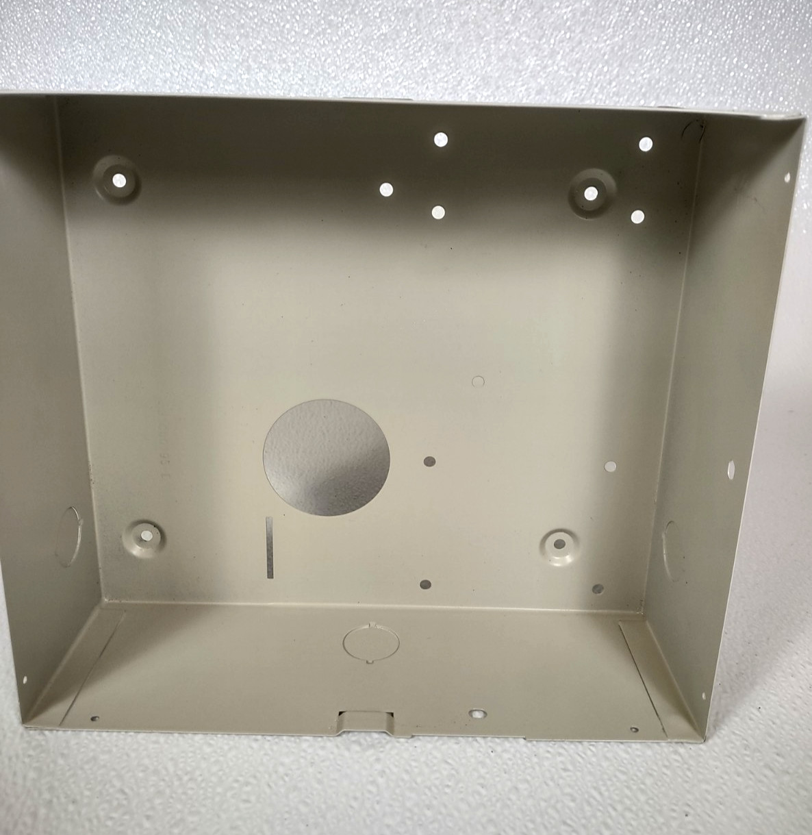 DSC PC1616 PowerSeries 6-16 Zone Hybrid Alarm BOX PANEL ONLY NO DOOR