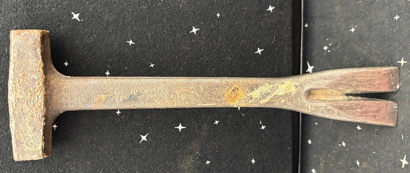 Vtg The Bridgeport Hardware MFG Crate Hammer/Opener Tool 9" Forged Steel USA