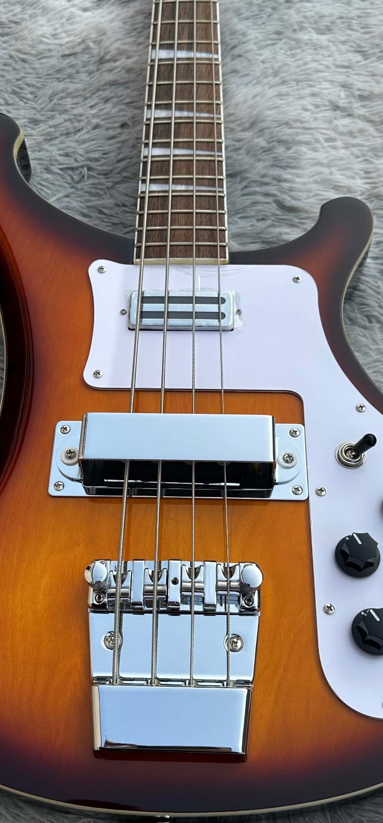Bass 4-string Electric Guitar/sunset bass 4003 Bass/redwood Fingerboard/from US
