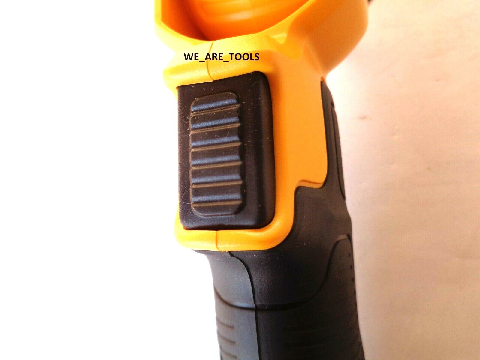 Dewalt Pack DCL040 LED 20V Light Pivoting Flashlight Work Light Tool