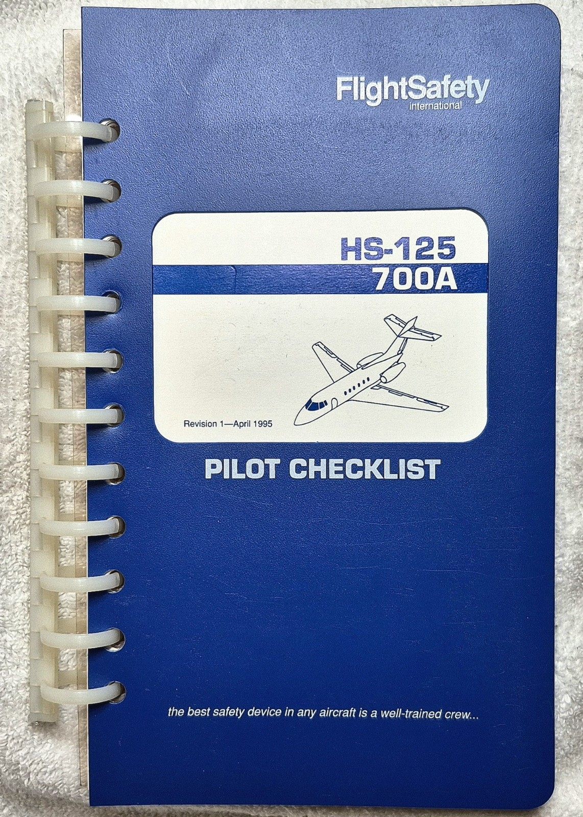 Flight Safety International: HS-125 700A Pilot Checklist